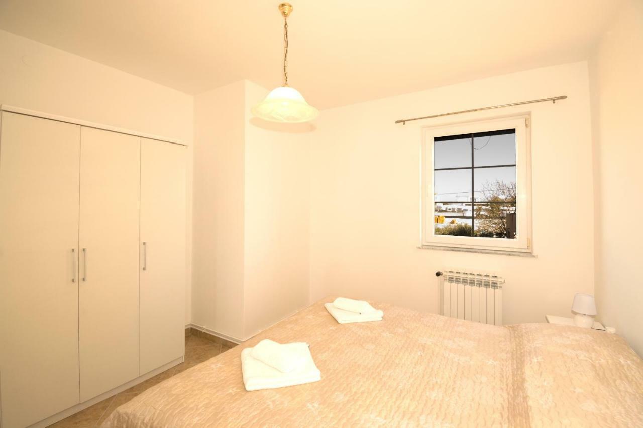 Apartman Mendula Premantura Bagian luar foto