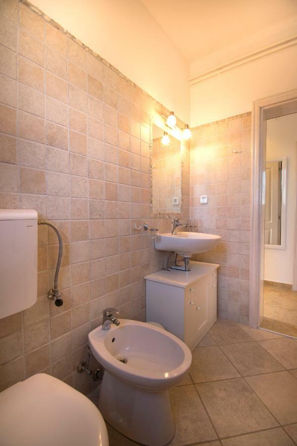 Apartman Mendula Premantura Bagian luar foto